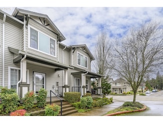 10795 NE Gateway Place, Hillsboro, OR 97006