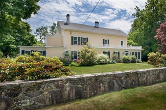 158 Division St, East Greenwich, RI 02818