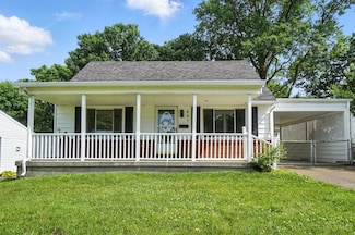 697 Fairhaven Dr, Hamilton, OH 45013