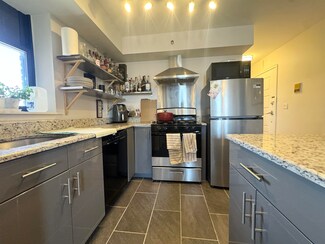 129 Franklin St Unit D5, Jersey City, NJ 07307