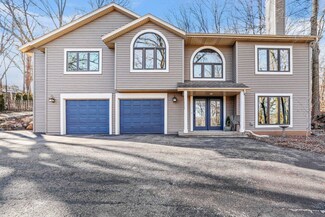 5012 Rustic Way, Mc Farland, WI 53558