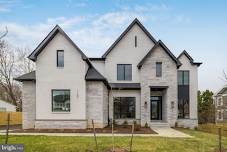 1100 Balls Hill Rd, McLean, VA 22101