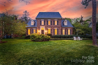 7700 Red Oak Ln, Charlotte, NC 28226