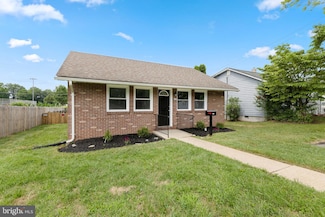 554 Compass Rd E, Middle River, MD 21220