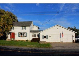 5198 Arbor Rd, Ontario, NY 14519