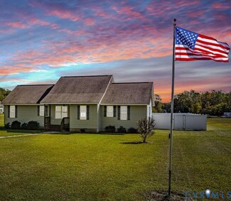 702 Old Glebe Point Rd, Burgess, VA 22432