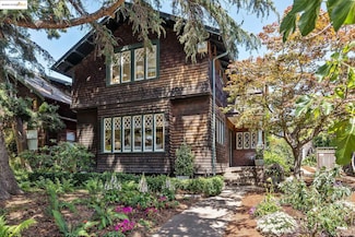 3019 Benvenue Ave, Berkeley, CA 94705