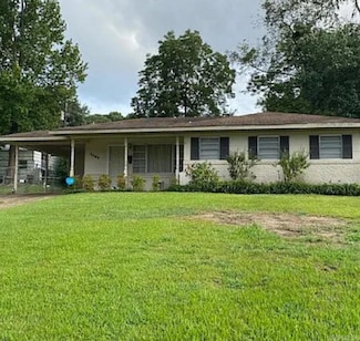 1305 W 8th St, El Dorado, AR 71730