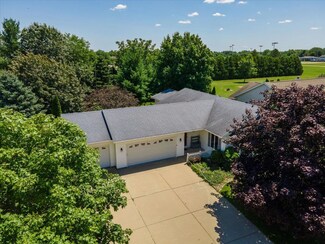 700 Pasadena Pkwy, Waunakee, WI 53597