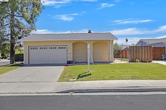 693 Mayten Dr, Livermore, CA 94551