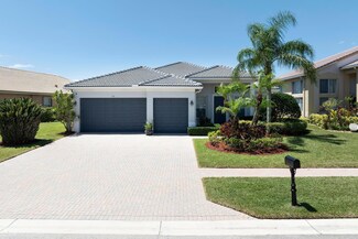 116 Isola Cir, Royal Palm Beach, FL 33411