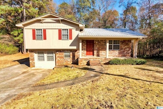 3001 Sartain Dr, Adamsville, AL 35005