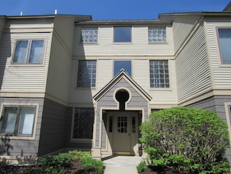 49 High Point Dr Unit A122, Stratton, VT 05360