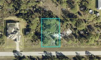 931 Flanders St, Lehigh Acres, FL 33974