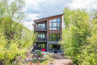 52 W 2nd St Unit C, Whitefish, MT 59937