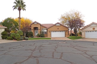 853 W Kestrel, Washington, UT 84780