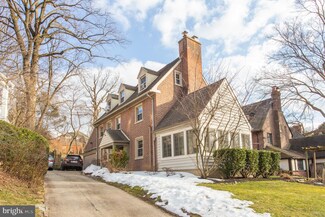 3420 Warden Dr, Philadelphia, PA 19129