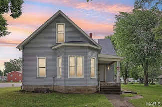1618 N State St, Litchfield, IL 62056