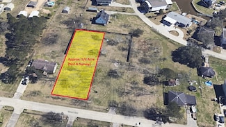 4127 Grand Blvd, Dickinson, TX 77539