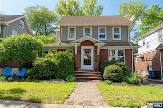 318 Marlboro Rd, Englewood, NJ 07631