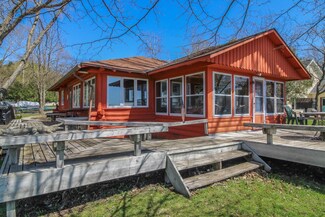 W9025 Ripley Rd, Cambridge, WI 53523