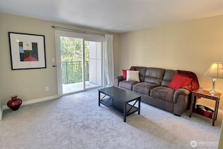 220 SW Clark St Unit B303, Issaquah, WA 98027