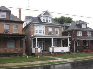 1211 4th Ave, Ford City, PA 16226