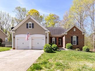 7507 Reedy Creek Rd, Charlotte, NC 28215
