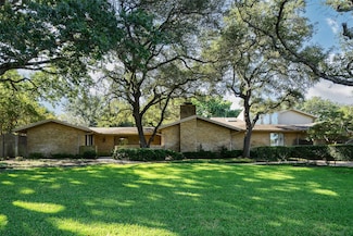 11241 Russwood Cir, Dallas, TX 75229