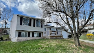75 Delphi Dr, Erlanger, KY 41018