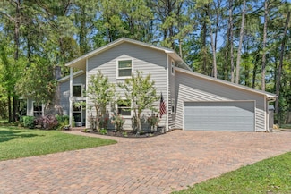 725 Prestwick Dr, Niceville, FL 32578