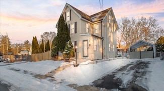 10 California St, Amesbury, MA 01913
