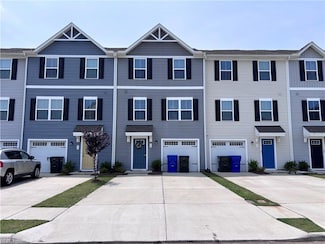 74 Clara Ct, Suffolk, VA 23434