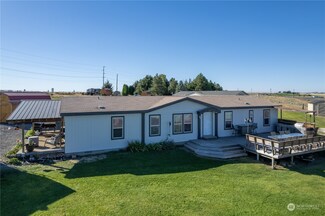 9072 4 8 Rd NE, Moses Lake, WA 98837