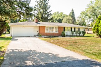 2020 Middlefield Ave, Aurora, IL 60506