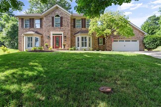 1000 Des Peres Woods Ct, Saint Louis, MO 63131