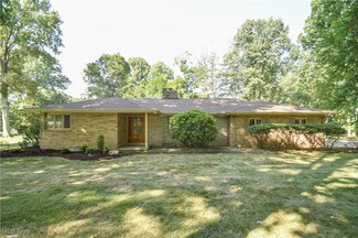 7253 Indian Trail, Youngstown, OH 44514
