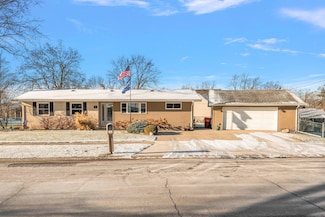 13614 Ivy St, Cedar Lake, IN 46303