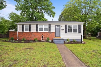 1 Kilbride Ct, Chesapeake, VA 23325