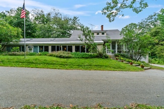 491 Lake Shore Dr, Auburn, ME 04210