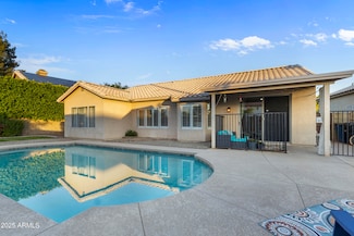 418 W Sagebrush St, Gilbert, AZ 85233