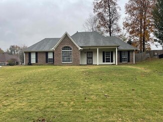 100 Austin Cir, Oakland, TN 38060