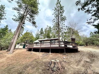 27450 Saunders Meadow Rd, Idyllwild, CA 92549