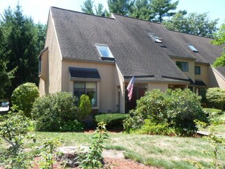1 Remington Ct, Pembroke, NH 03275