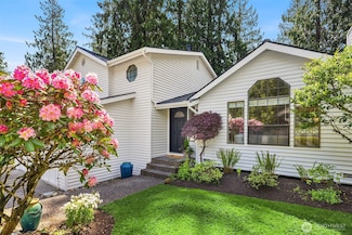 22417 NE 12th Ct, Sammamish, WA 98074