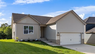1381 Isaiah Dr, Clarksville, TN 37042