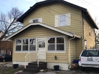 711 La Fayette Ave, Rockford, IL 61107