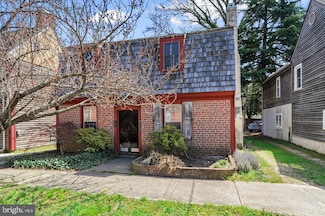 17 S Main St, Camden, DE 19934