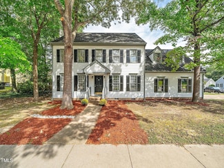 4621 Easthampton Dr, Raleigh, NC 27604
