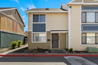 4079 Weymouth Ln, Sacramento, CA 95823
